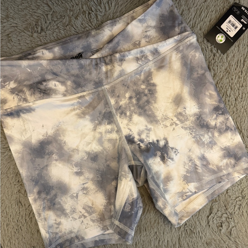 NWT- Avia Women's Gray and Cream Tie-Dye Bike Shorts